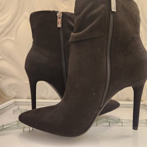 Jessica Simpson "Lerona" Booties. Black NIB. Size 9.5 - Picture 5 of 9